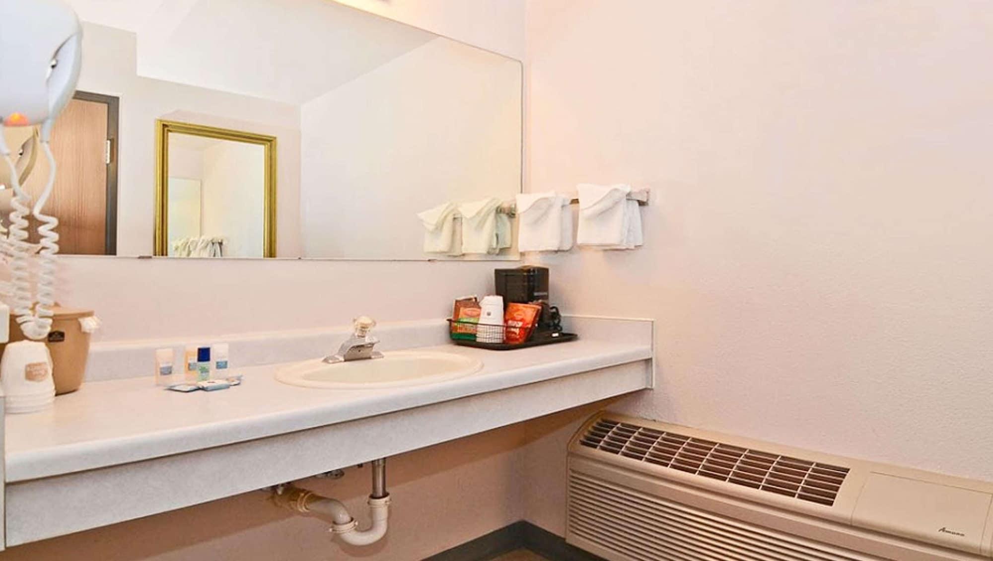 Magnuson Hotel מניטו ספרינגס מראה חיצוני תמונה